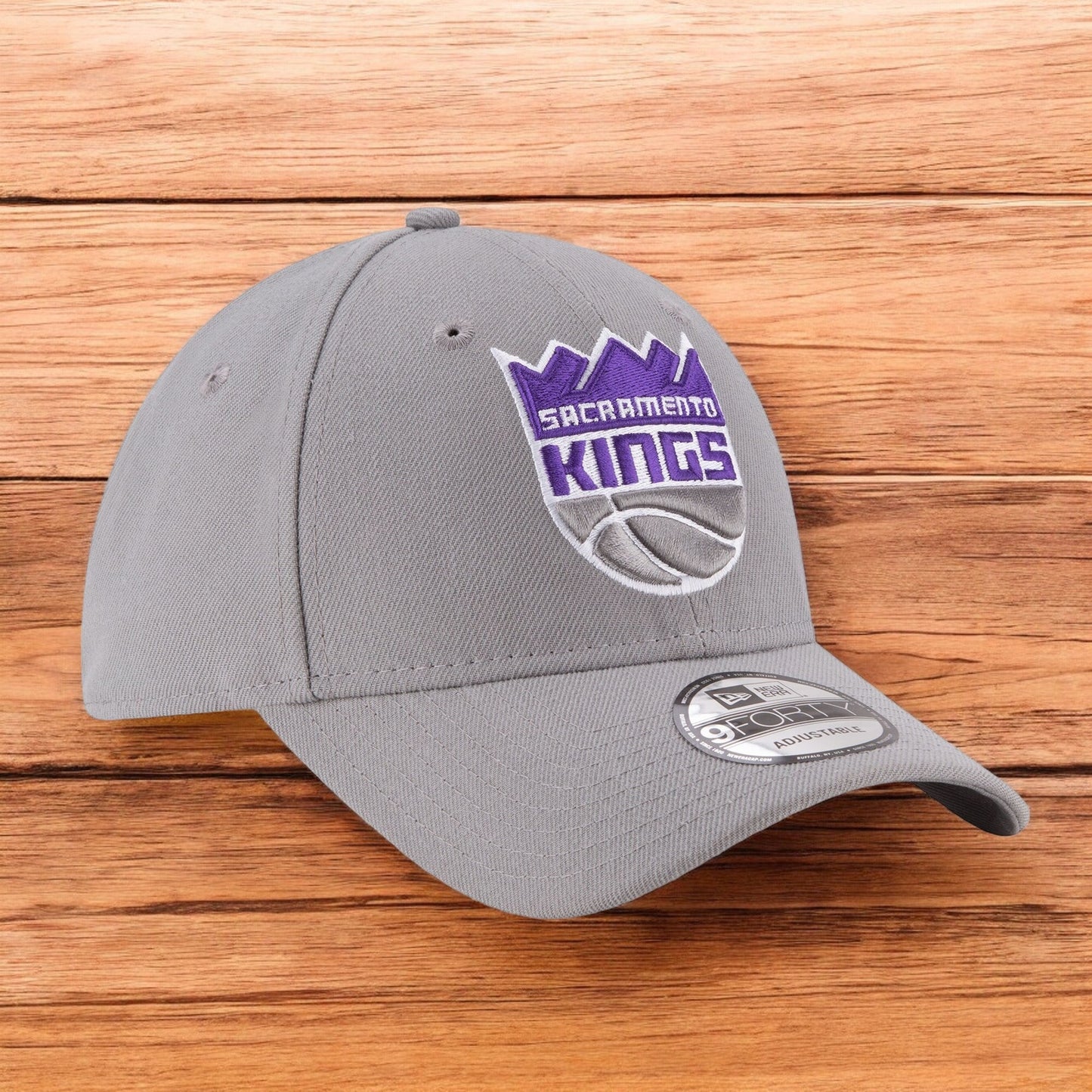 New Era Men's NBA Sacramento Kings 9Forty The League Strapback Gray