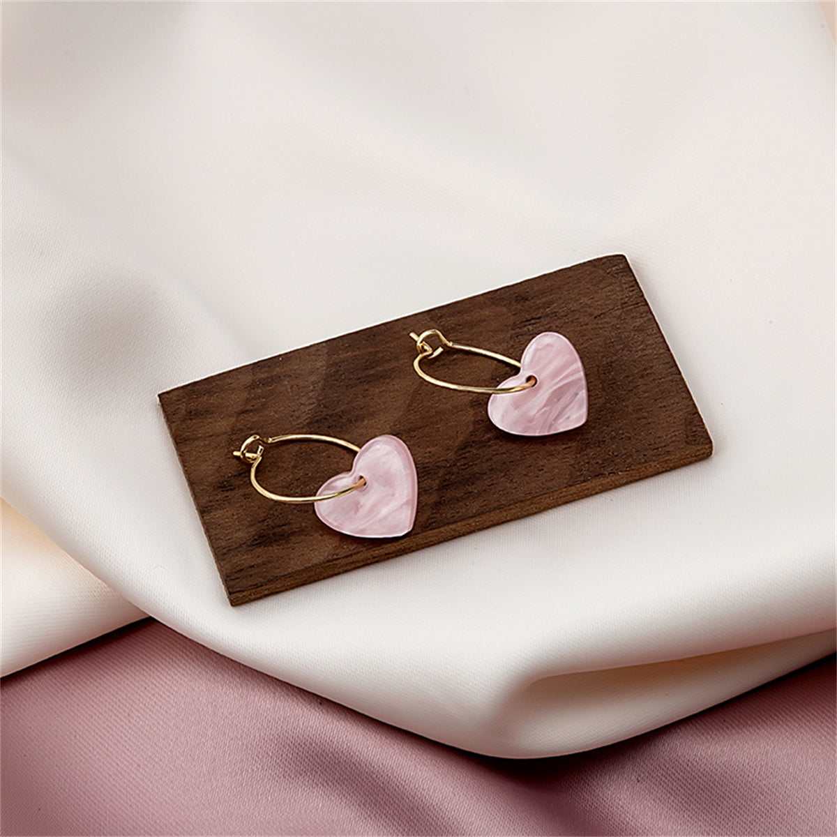 Pink-