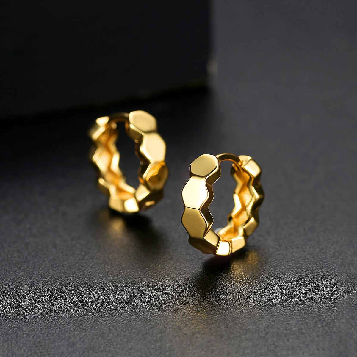 Metallic-
