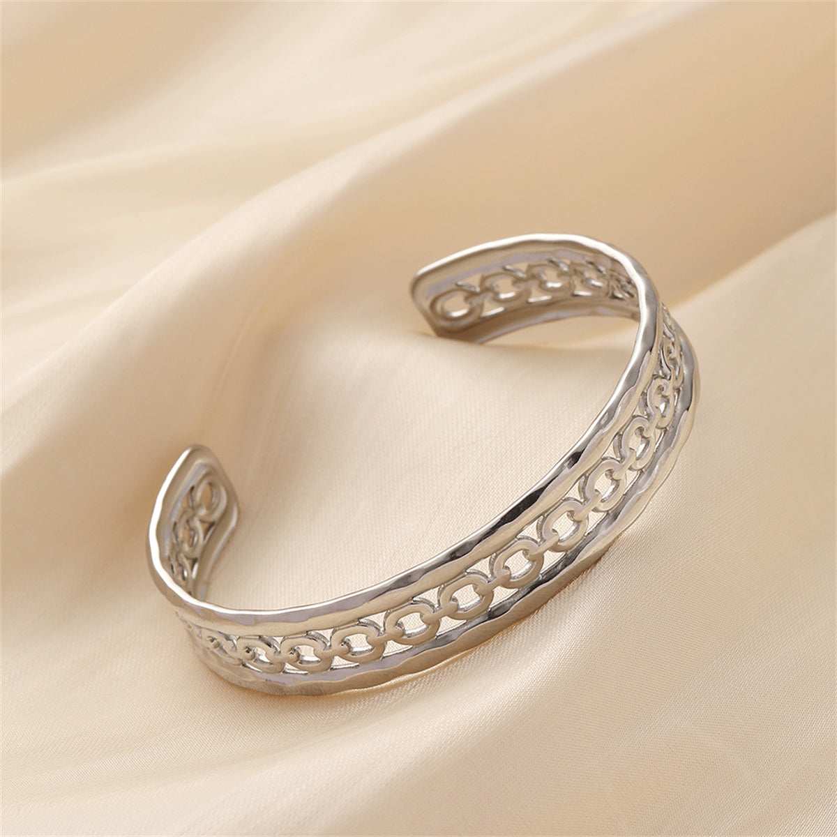 Metallic-