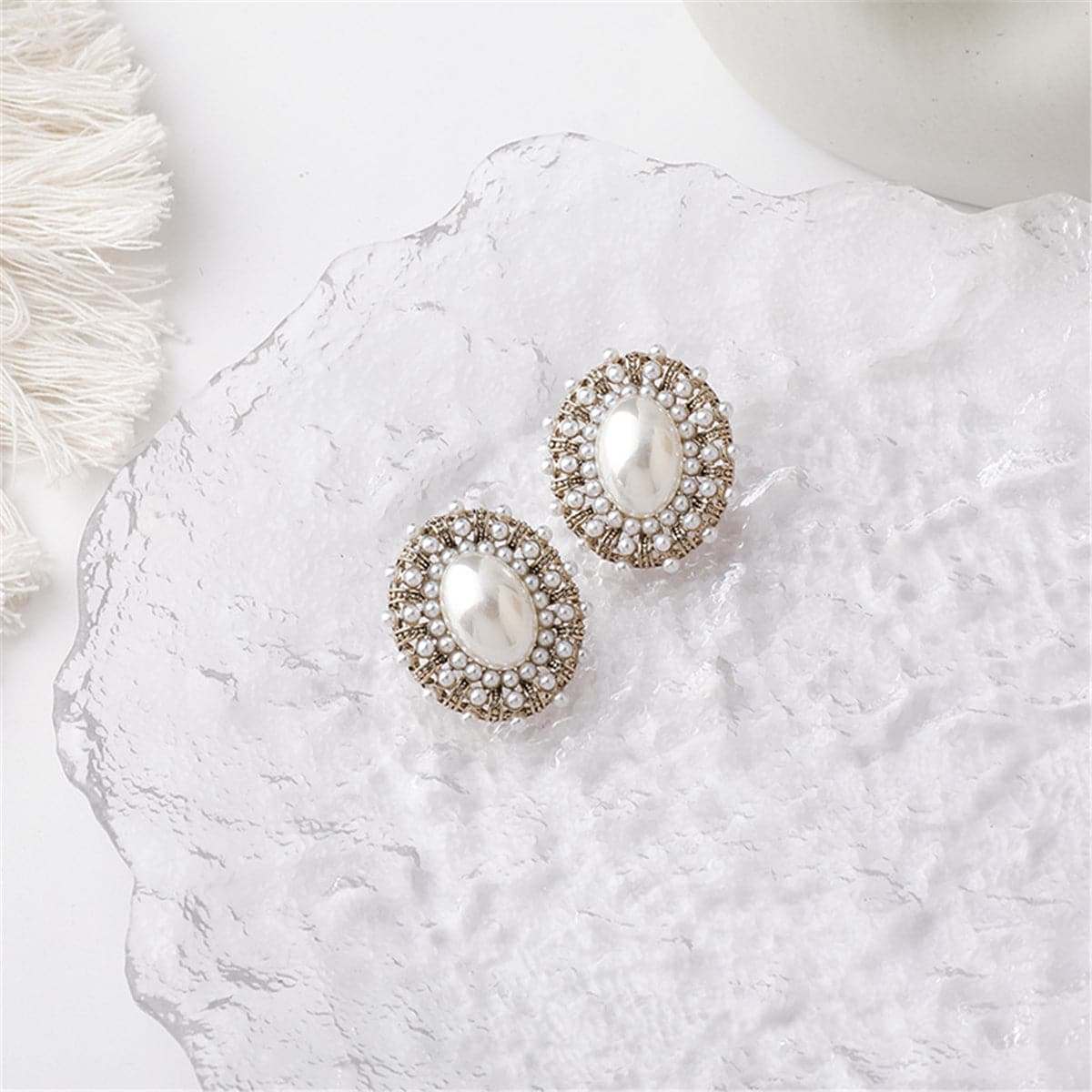 Pearl & Silvertone Oval Stud Earrings