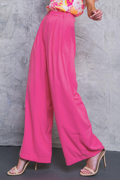 Upscale Aura Woven Pants