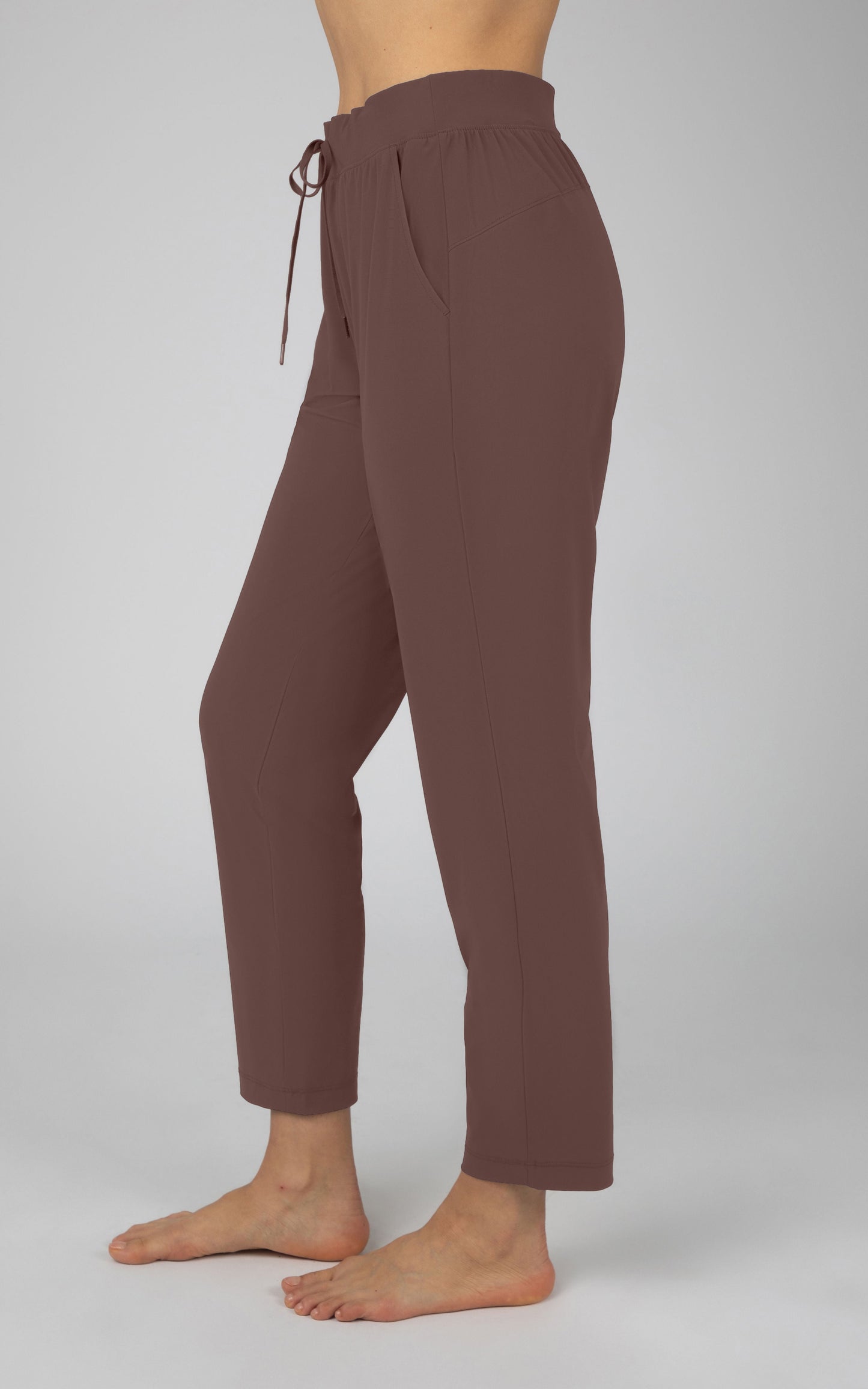 Warp  Avenue Straight Leg Pant