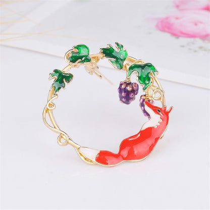 Green Enamel & Goldtone Fox Grapevine Brooch
