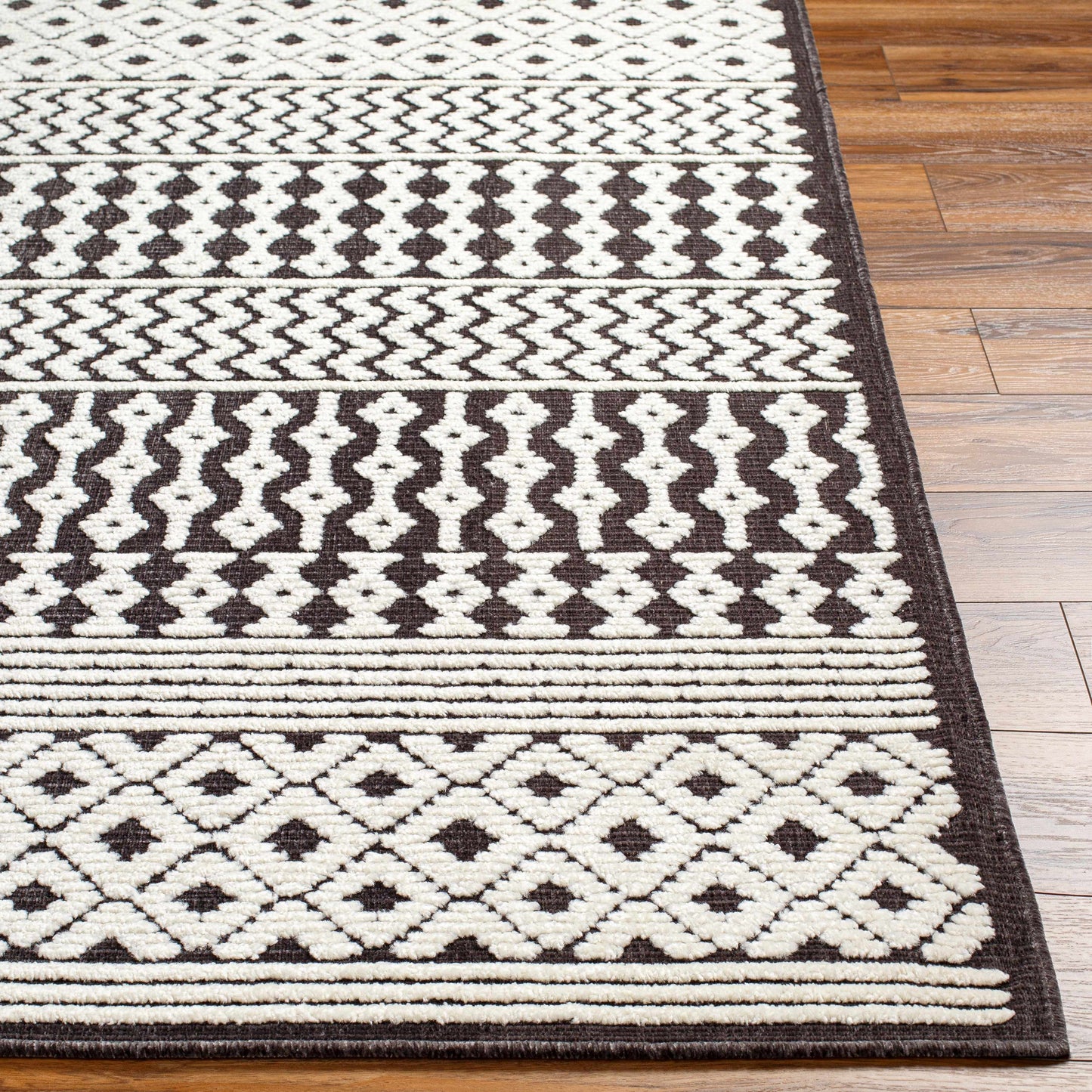 Drago Black Trellis Washable Rug - Clearance