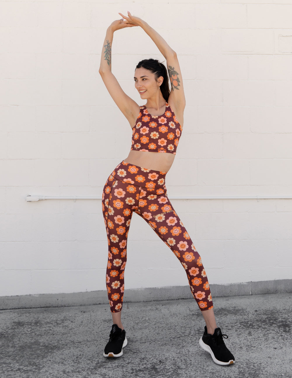 Elevated Faith Smiley Flower Legging