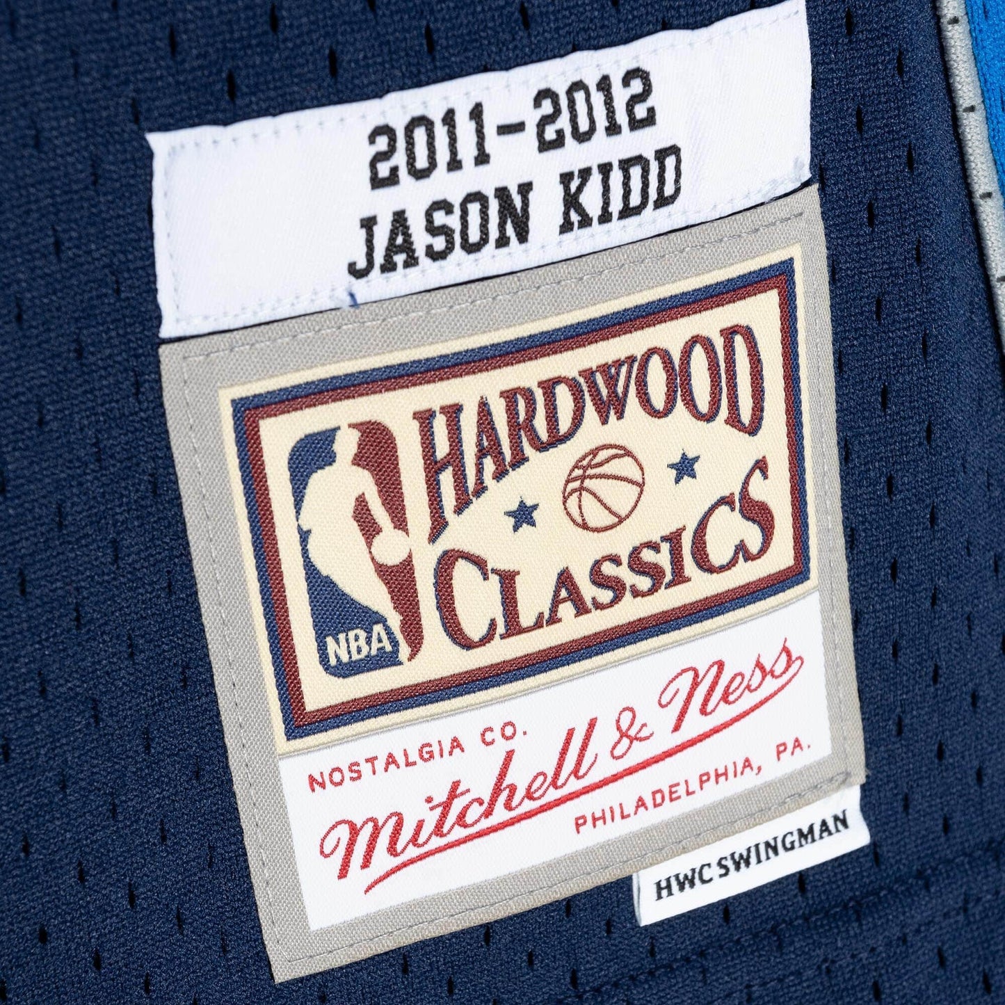 Mitchell & Ness Men's NBA Swingman Jersey- Dallas Mavericks 2011 Jason Kidd