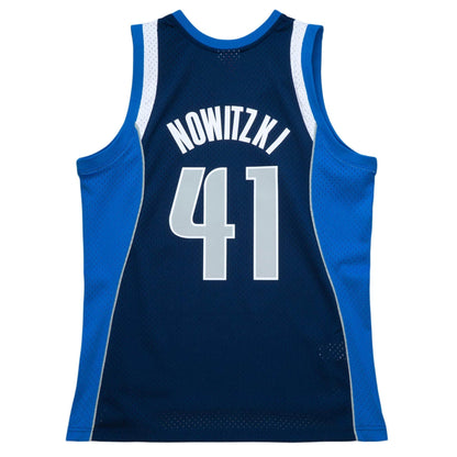 Mitchell & Ness Men's NBA Swingman Jersey- Dallas Mavericks 2011 Dirk Nowitzki