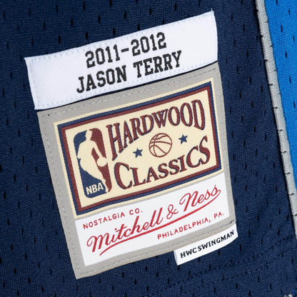 Mitchell & Ness Men's NBA Swingman Jersey - Dallas Mavericks Jason Terry 2011