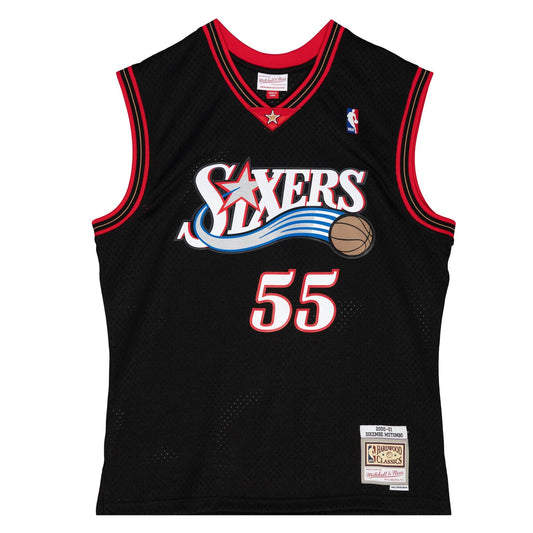 Mitchell & Ness Men's NBA Swingman Jersey - 76Ers 2000 Dikembe Mutombo