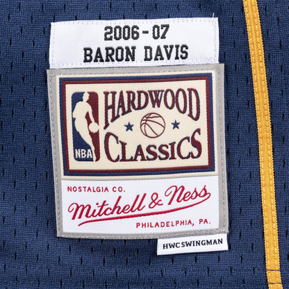 Mitchell & Ness Men's NBA Swingman Jersey - Golden State Warriors '06 Baron Davis