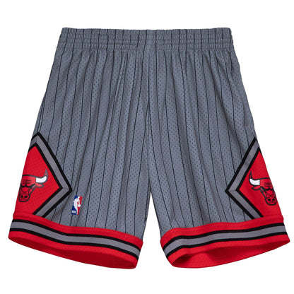 Mitchell & Ness Men's NBA Swingman Shorts - Chicago Bulls 1995