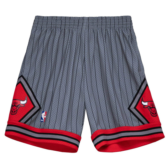 Mitchell & Ness Men's NBA Swingman Shorts - Chicago Bulls 1995