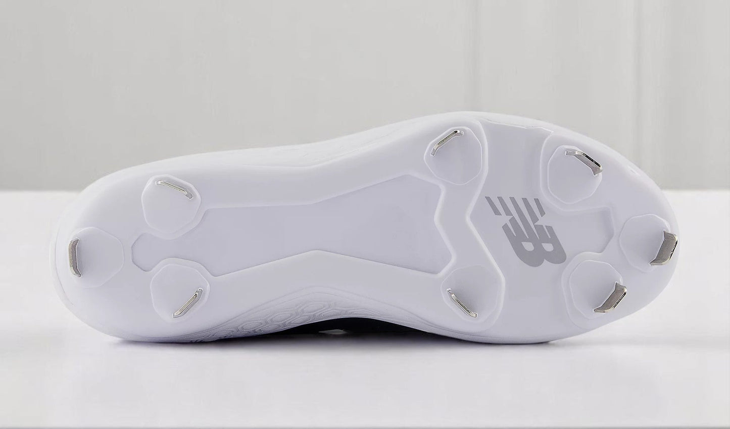 New Balance Women's Fresh Foam X Velo V3 Metal 'Black White'