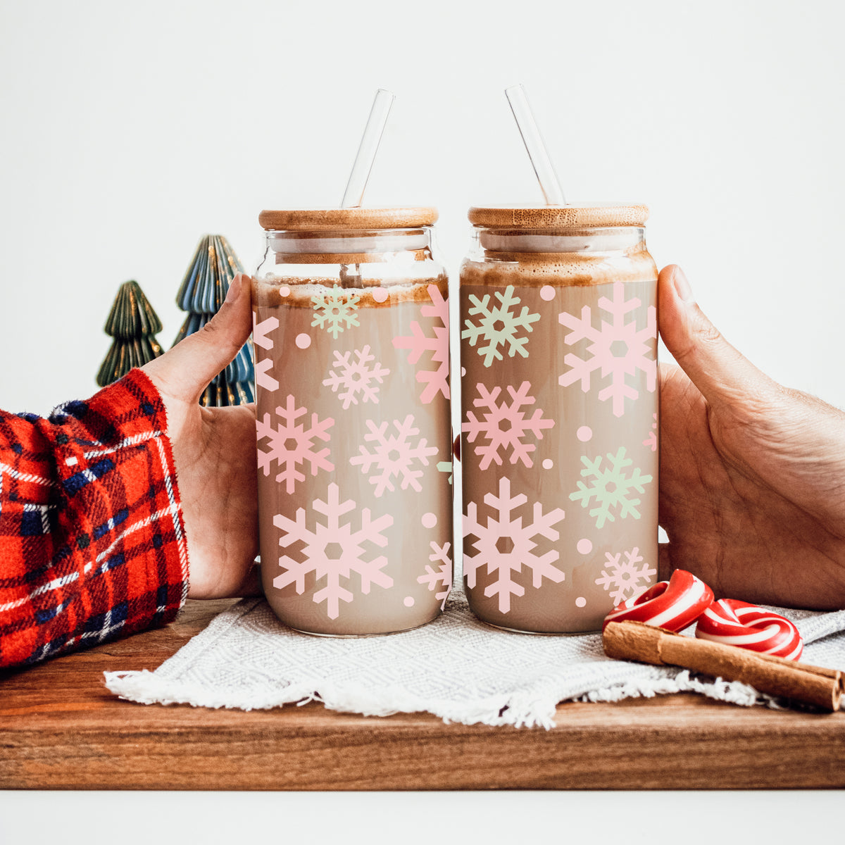 pink snowflake mugs
pastel snowflake
pastel pink snowflake
pale pastel snowflake
Pink green snow decoration