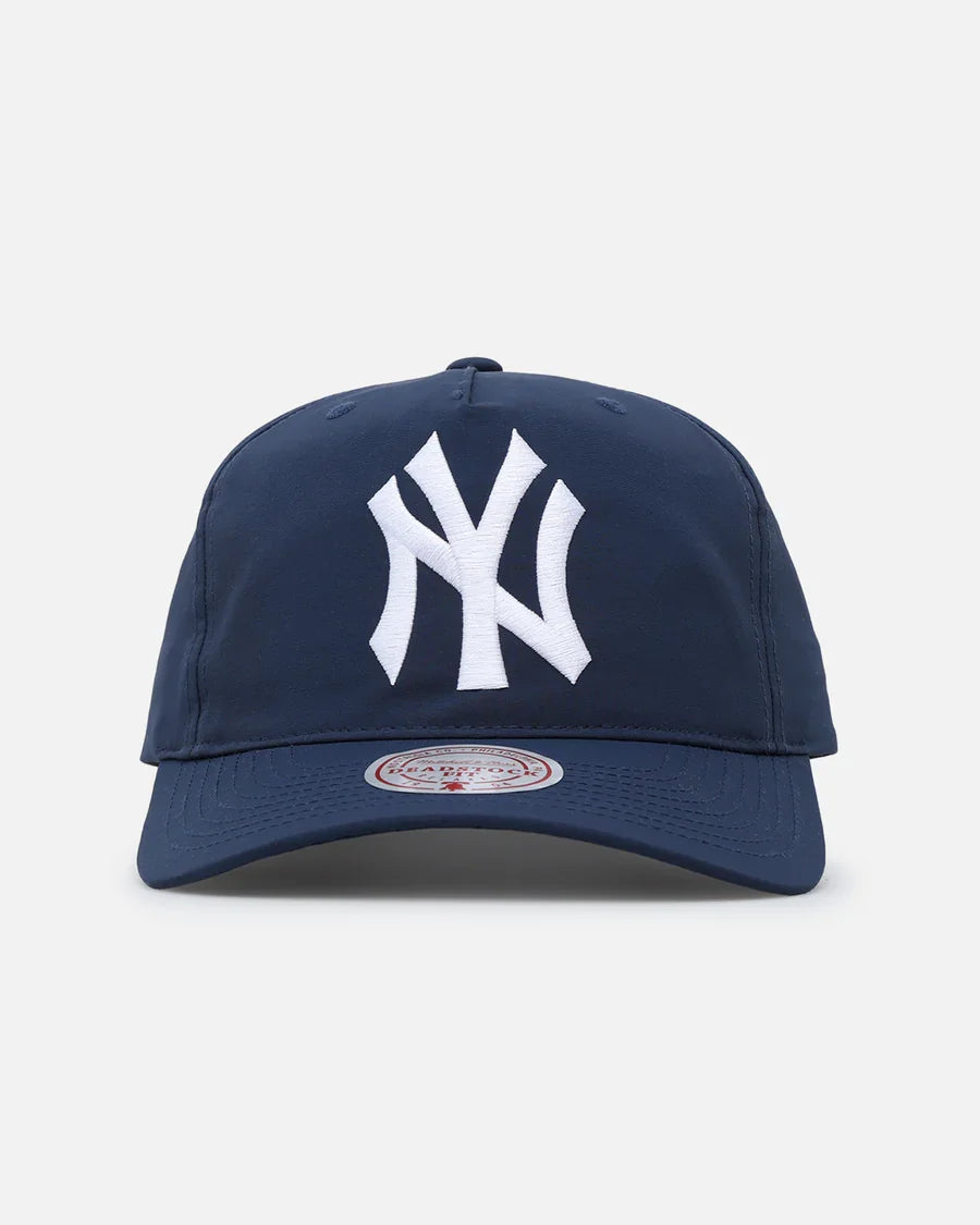 Mitchell & Ness New York Yankees OG Men's Snapback Hat — Navy/White