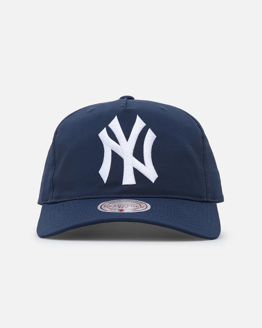 Mitchell & Ness New York Yankees OG Men's Snapback Hat — Navy/White