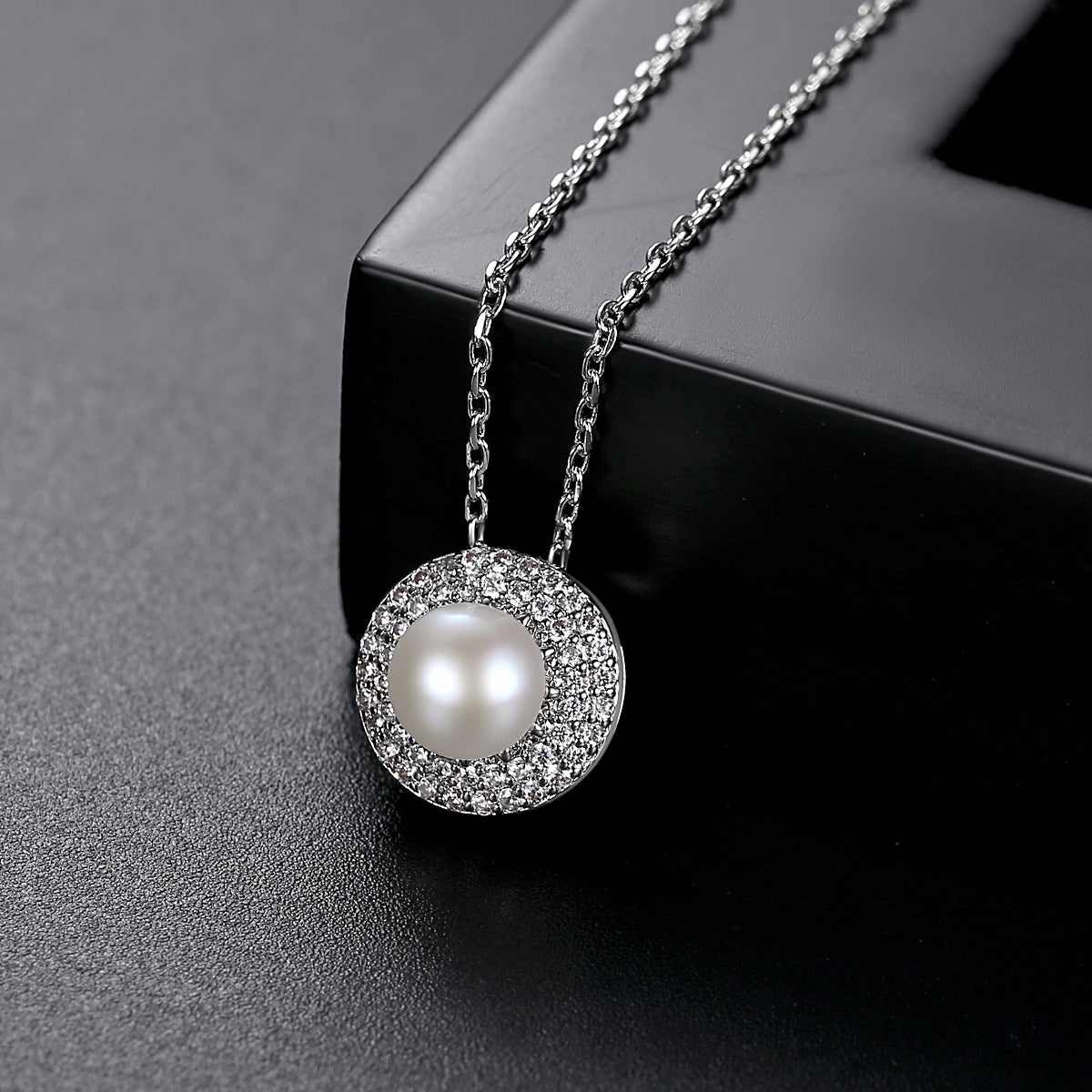 Metallic-