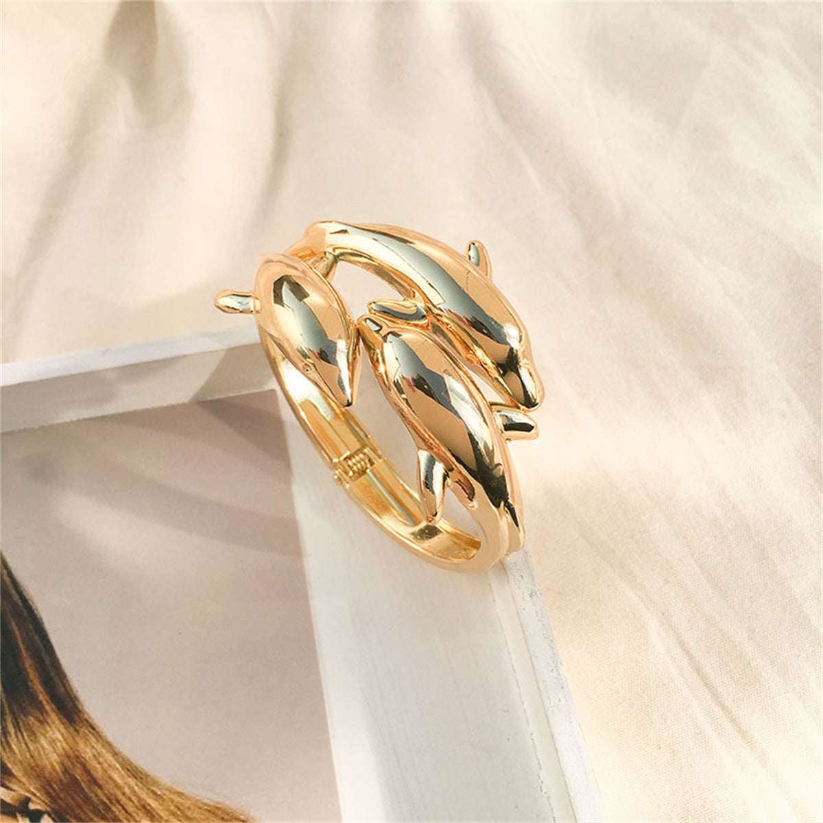 Metallic-