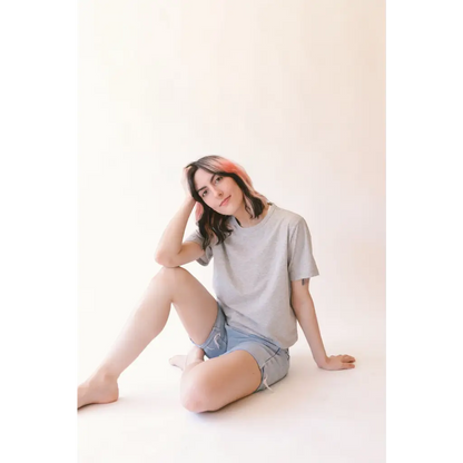 The Mom Crop in Gray