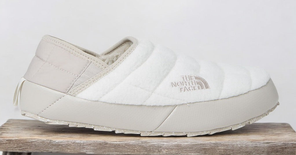 The North Face Men's Thermoball Traction Mule V Denali Slippers