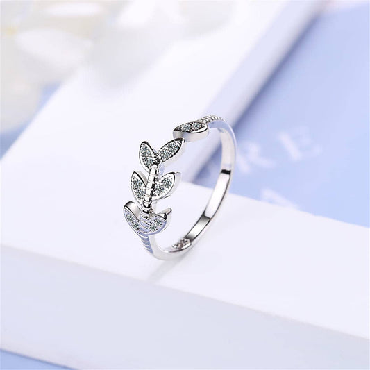 Cubic Zirconia & Silvertone Rattan Ring