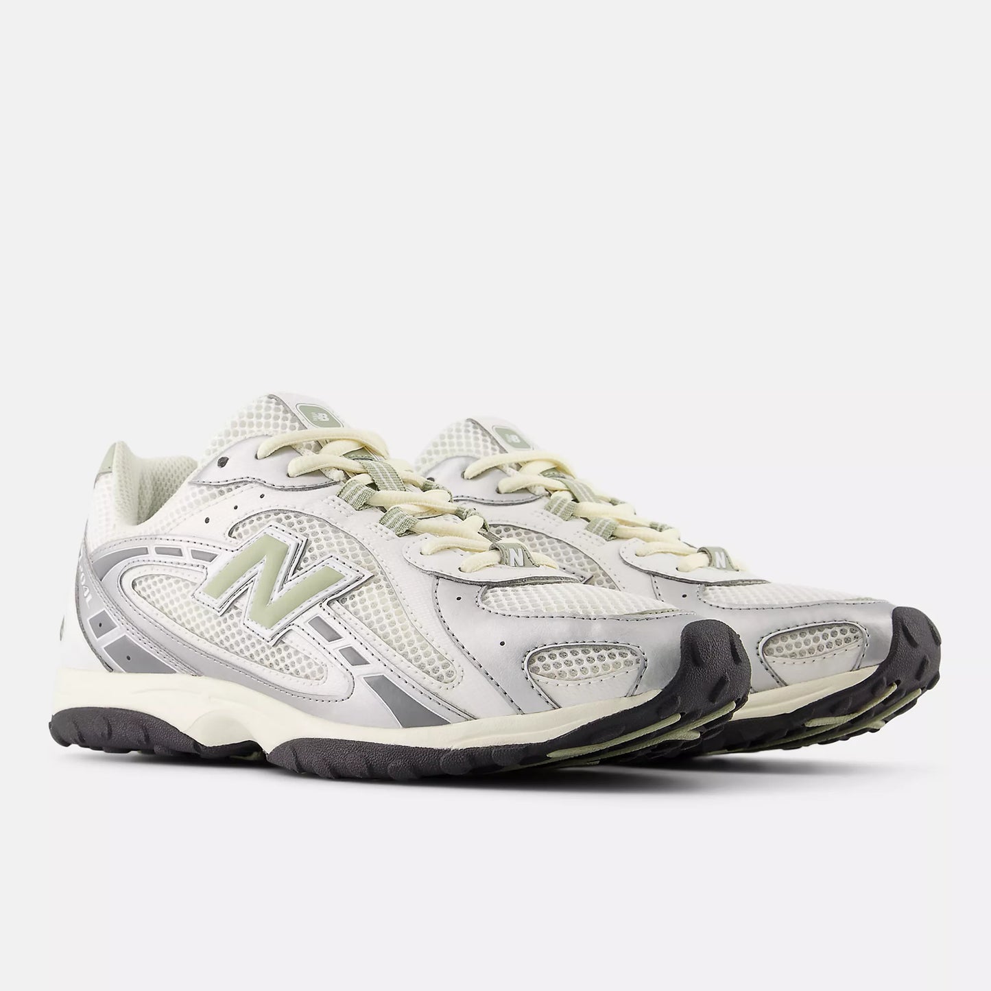 New Balance Mens 204L Silver Metallic Sage Green