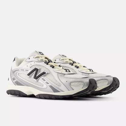 New Balance Mens 204L Silver Metallic Black