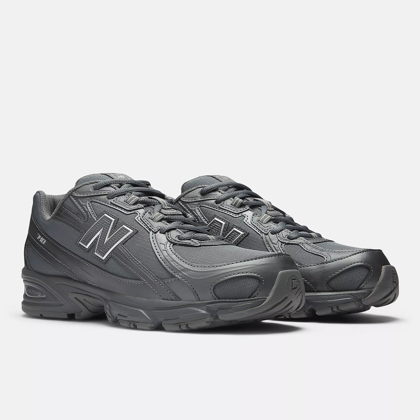 New Balance Mens 740V2 Castlerock Silver Metallic