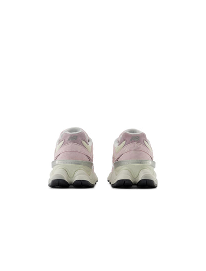 New Balance Womens 9060 Lifestyle Shoes - Rose Sugar