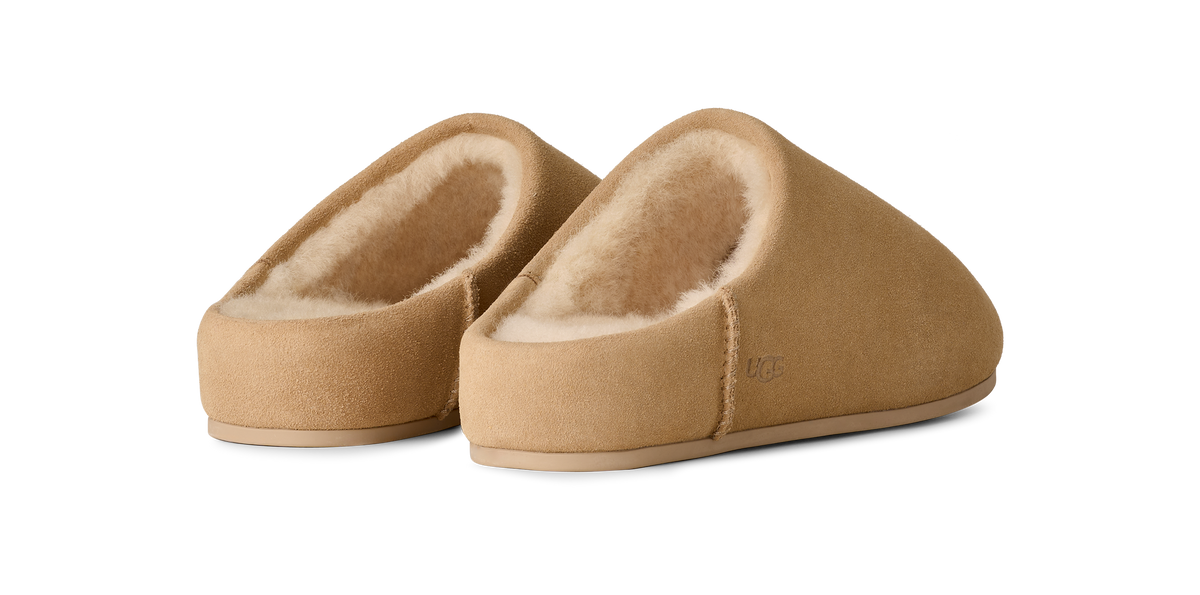 UGG Elea Womens Slip-On Clogs — Sand Suede