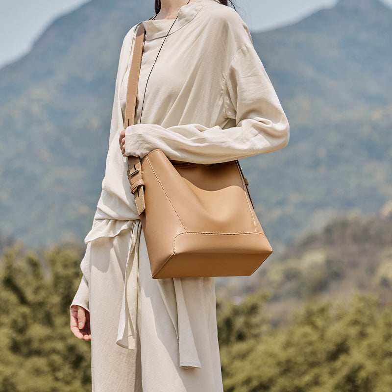 Apricot-