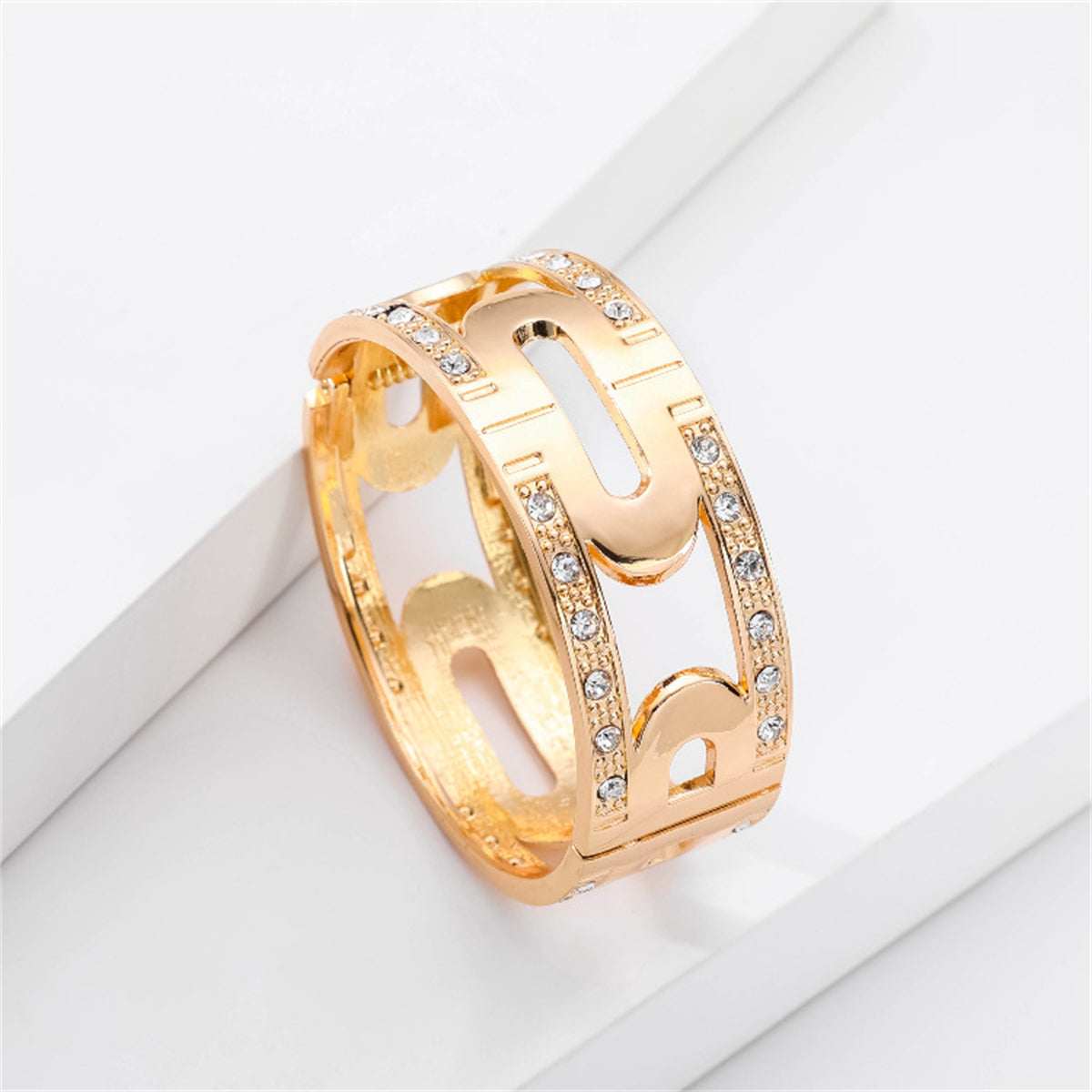 Metallic-