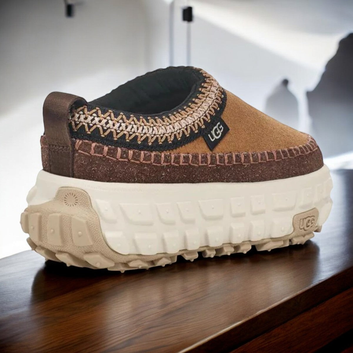 UGG Women's Venture Daze 'Chestnut Ceramic' Sneakers