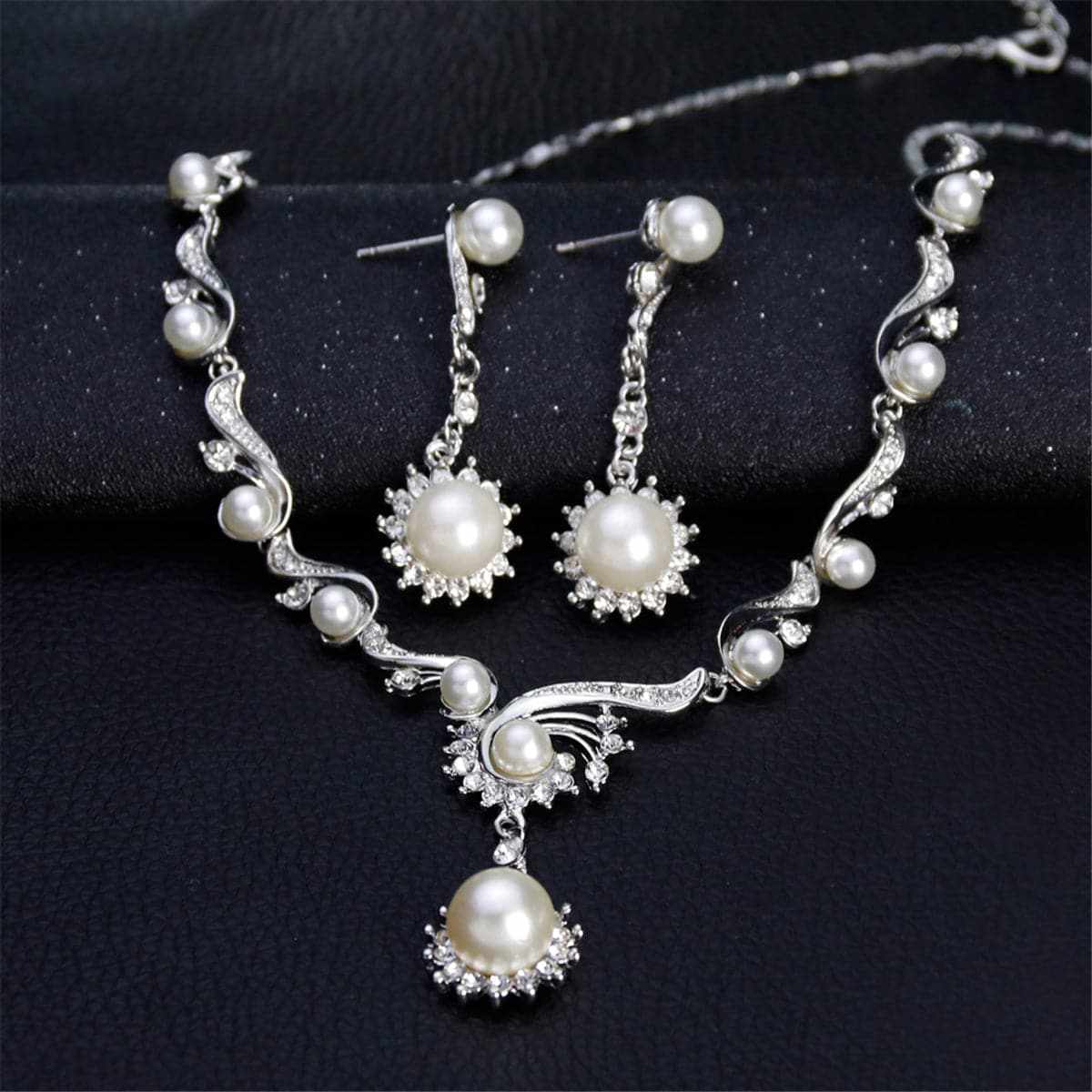 Cubic Zironia & Pearl Silvertone Botany Earrings & Necklace Set