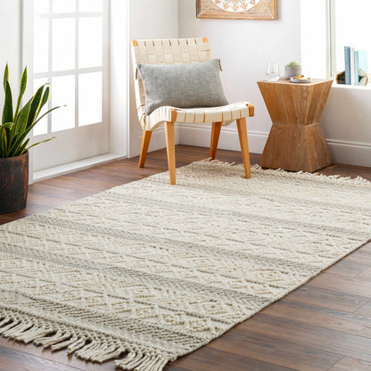 Ummi Wool Rug with Tassels - Clearance