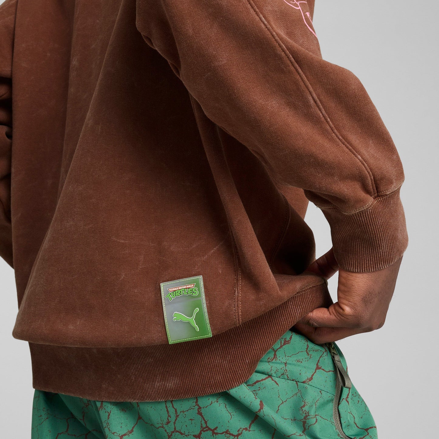 Puma Men's X Tmnt Relaxed Graphic Crew Tr