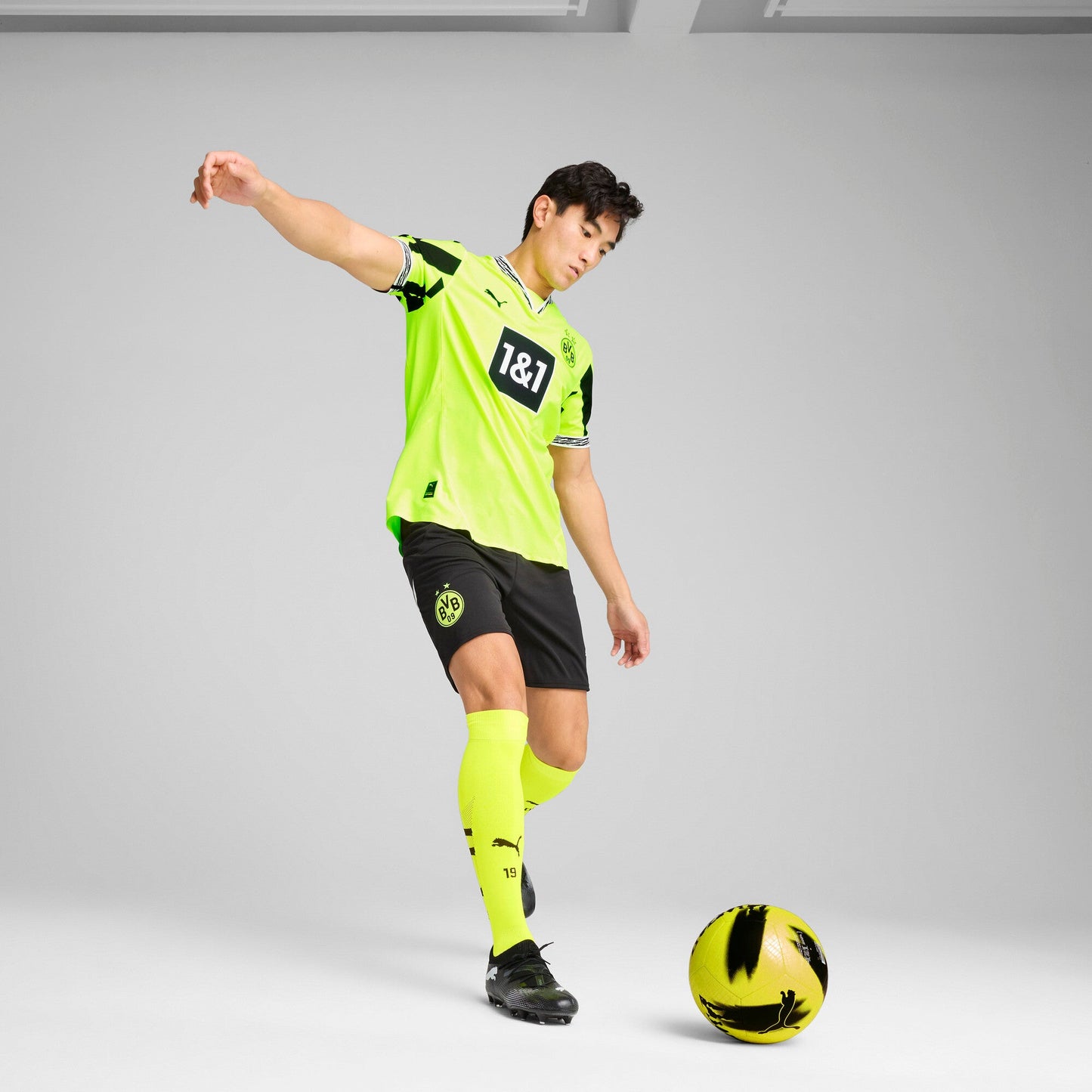 Puma Men's Bvb Shorts Replica Shorts