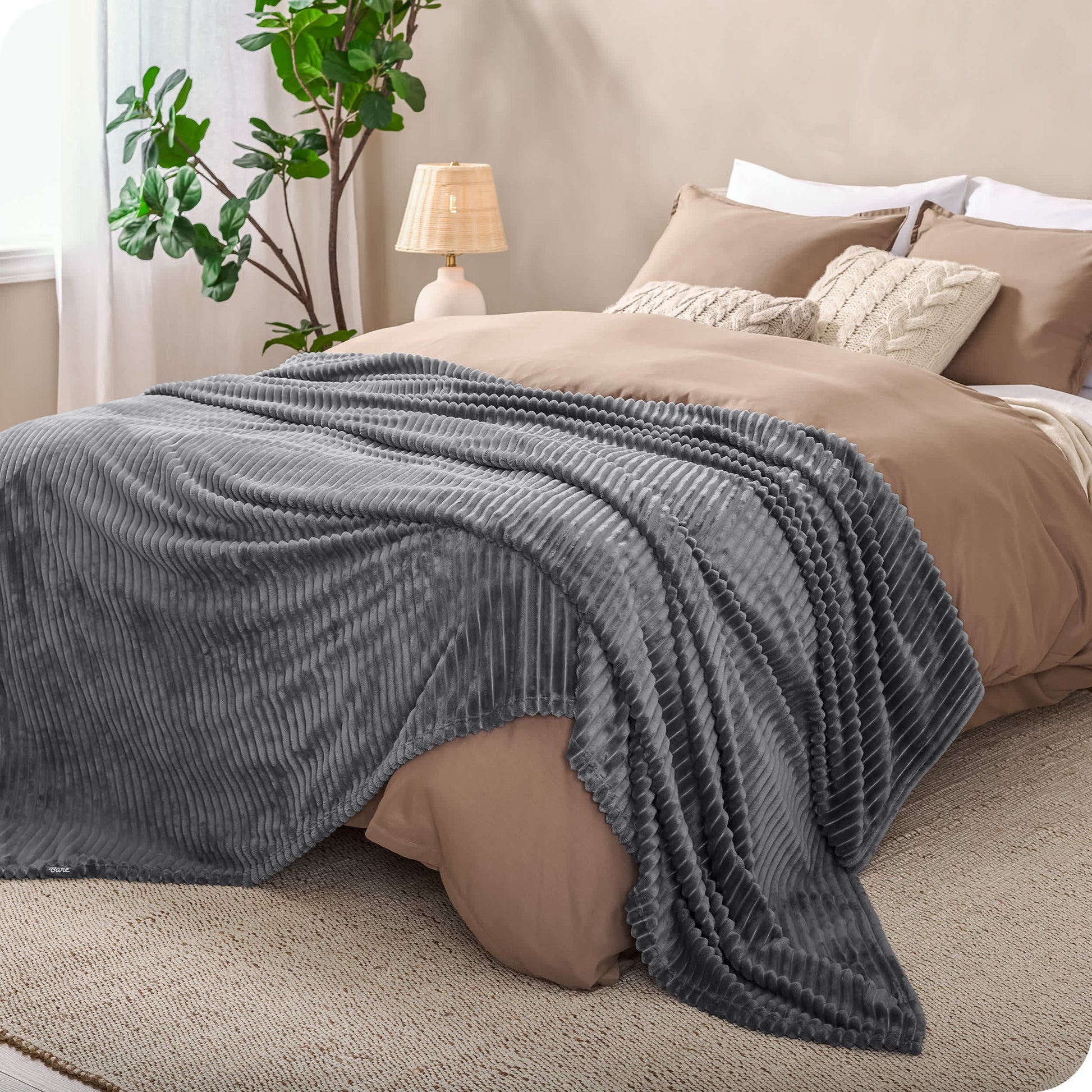 Ribbed Grey-