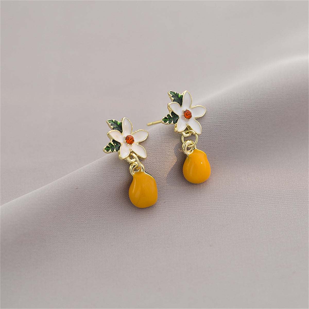 Orange-