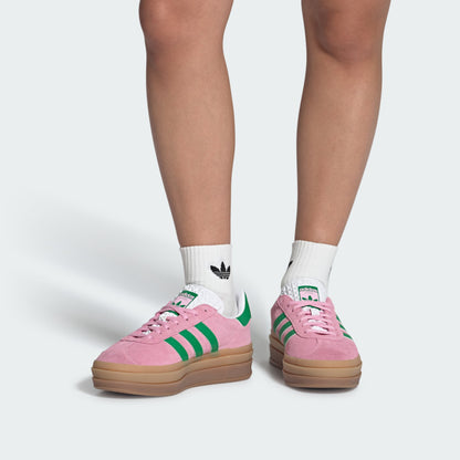 True Pink / Green / Cloud White-