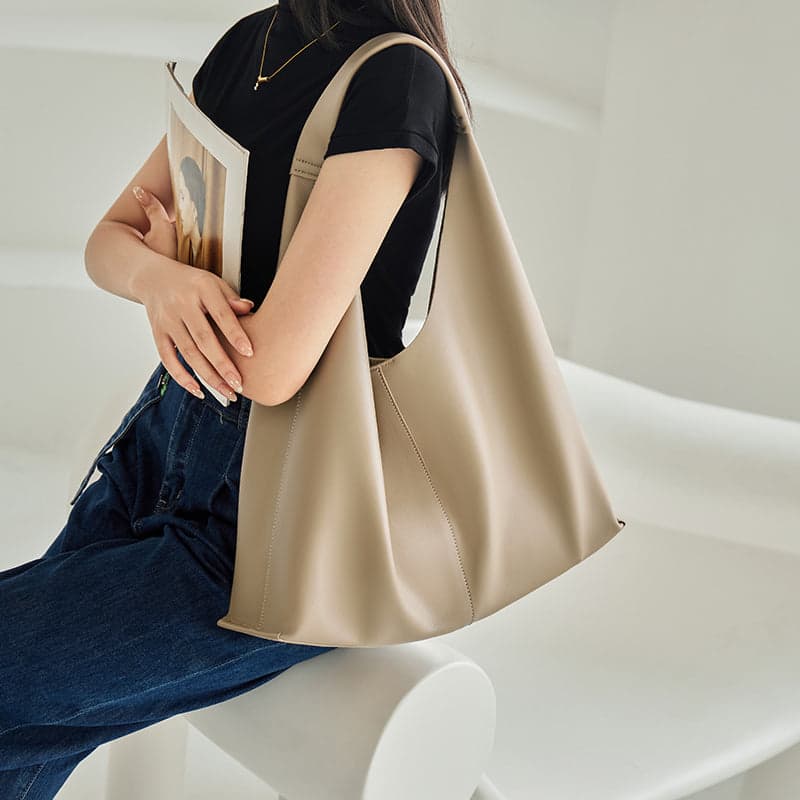 Taupe-