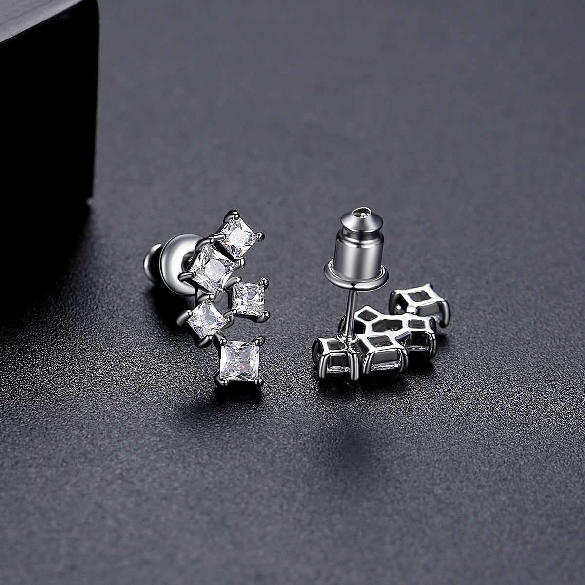 Metallic-