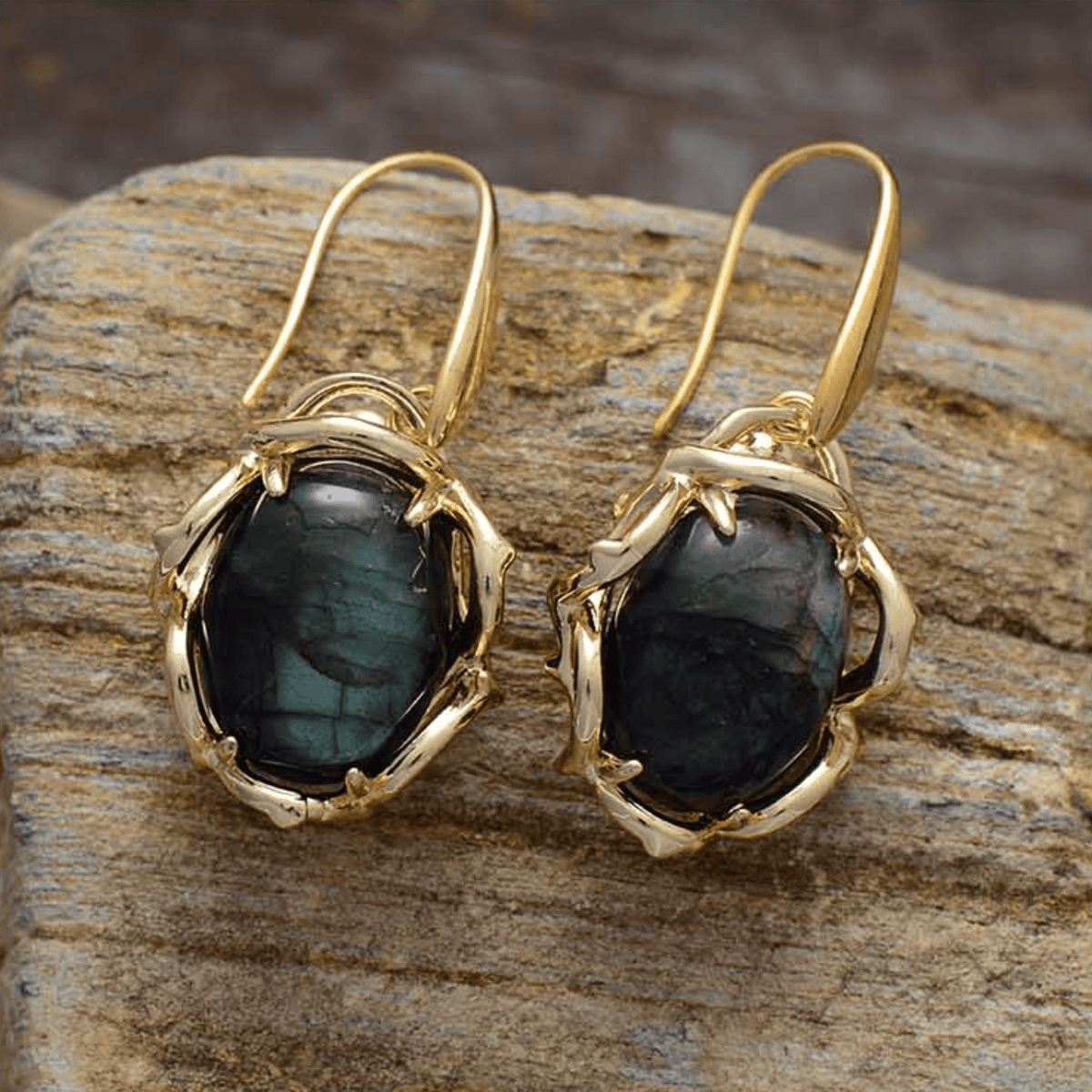 Brown / Goldtone-