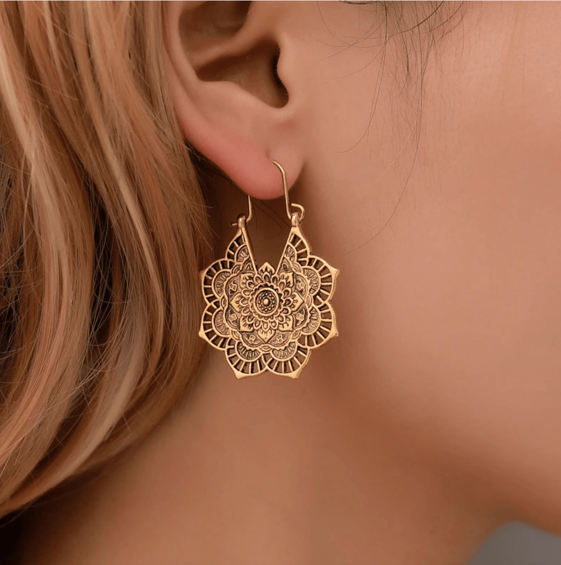 Gold-