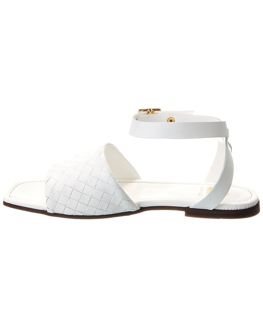 WHITE-