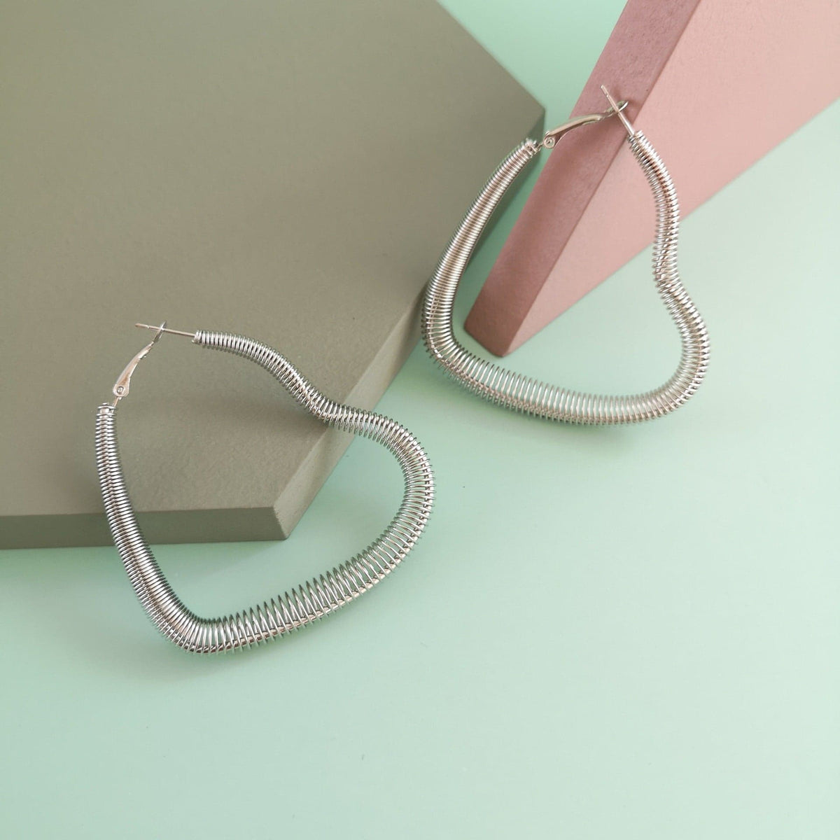 Metallic-