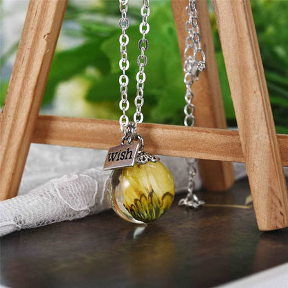 Silvertone 'Wish' Daisy Pendant Necklace