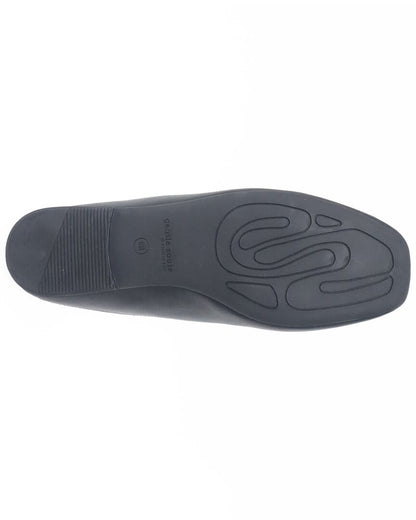 BLACK LEATHER-