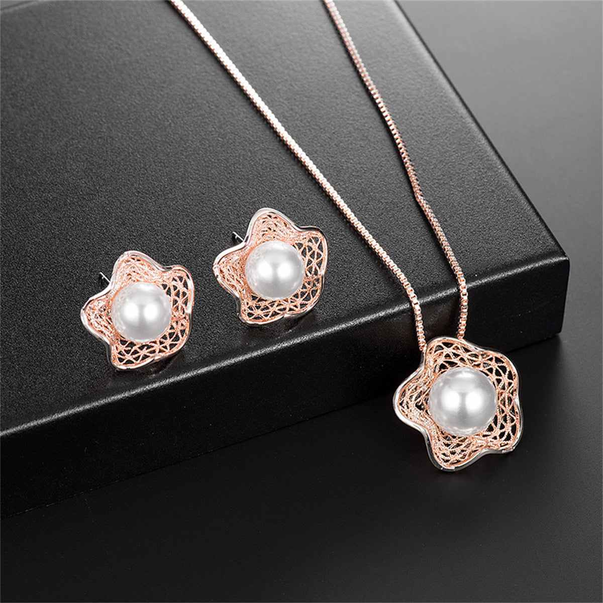 Metallic-